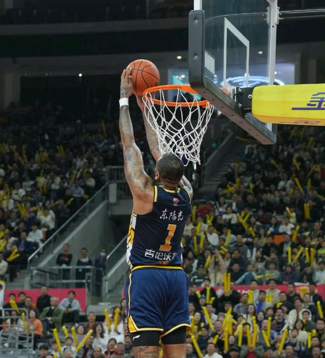 里程碑夜！深圳男篮门线救险；法国杯冲刺阶段刷纪录；媒体盛赞；纪律约束更严格的简单介绍-九游登录入口